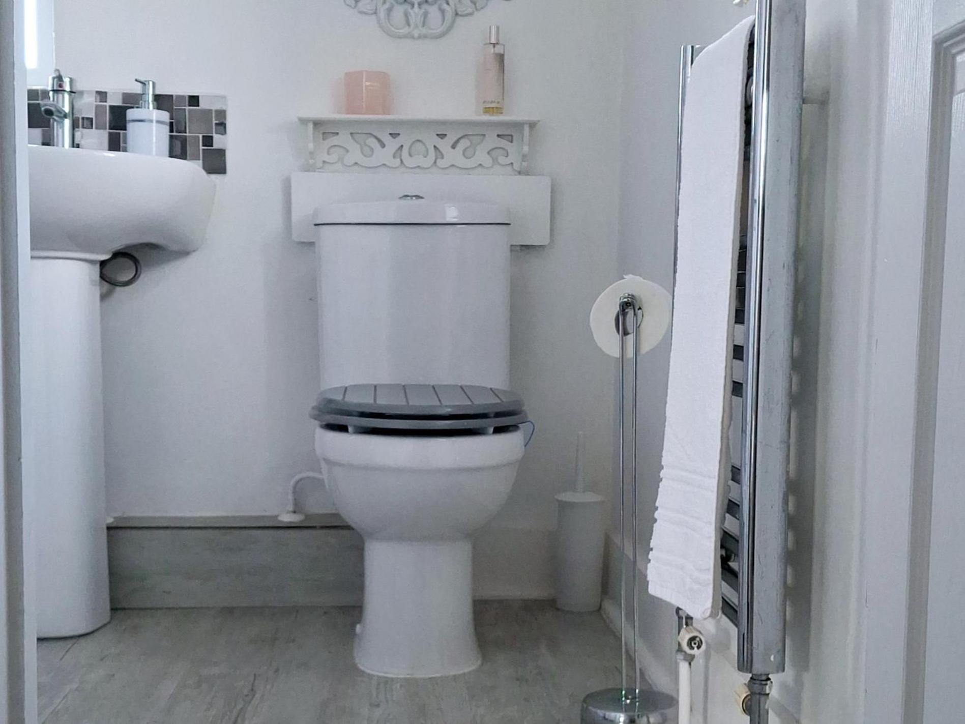 Home From Home Guest House Rochford Pokoj fotografie